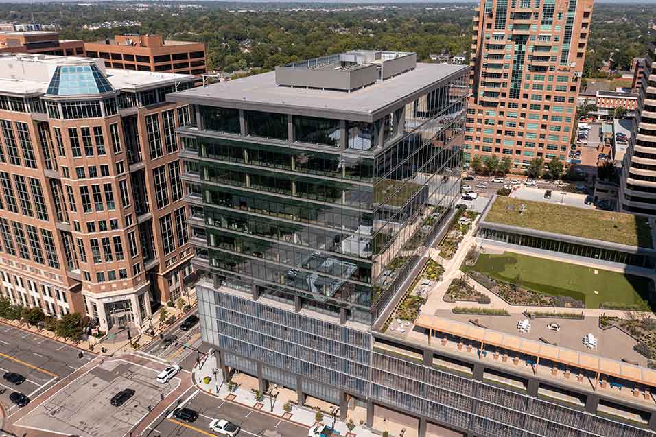 Forsyth Pointe’s glass façade offers ample natural light in all office spaces