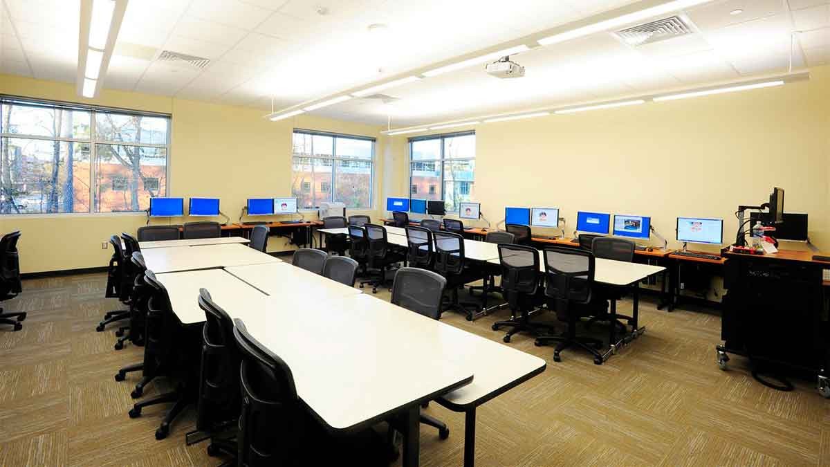 Interior view of a computer lab in a college