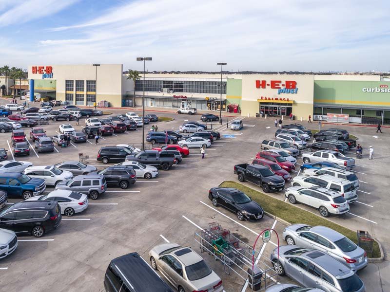Shadow Creek Ranch grocery-anchored retail center in the Houston MSA